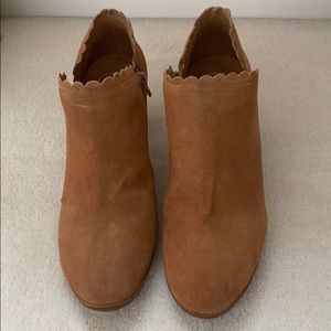 Jack Rogers Scalloped Booties